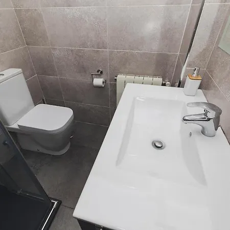 Apartment Getaway - Near Park, Beaches & Cies Vigo