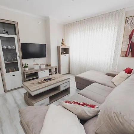 Getaway - Near Park, Beaches & Cies Apartment
