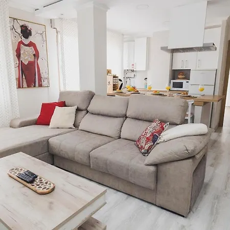 Apartment Getaway - Near Park, Beaches & Cies *