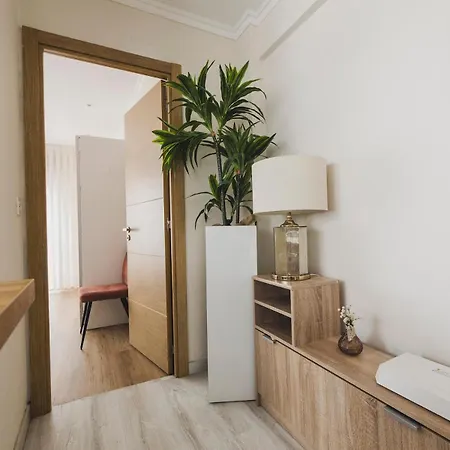 Apartment Getaway - Near Park, Beaches & Cies Vigo